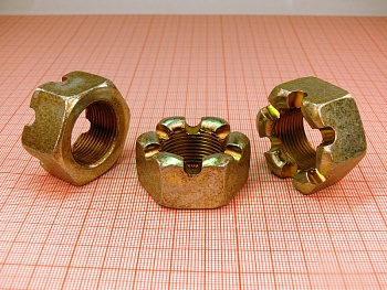 Гайка 00000-0853514-009 П29 М24Х1.5 корончатая рулевых тяг КАМАЗ гайка 00000-0853514-009 п29 м24х1.5 корончатая рулевых тяг  в Нижнем Новгороде